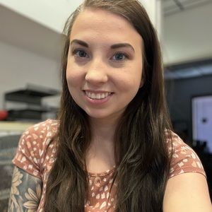 Meet your Posher, Breanna